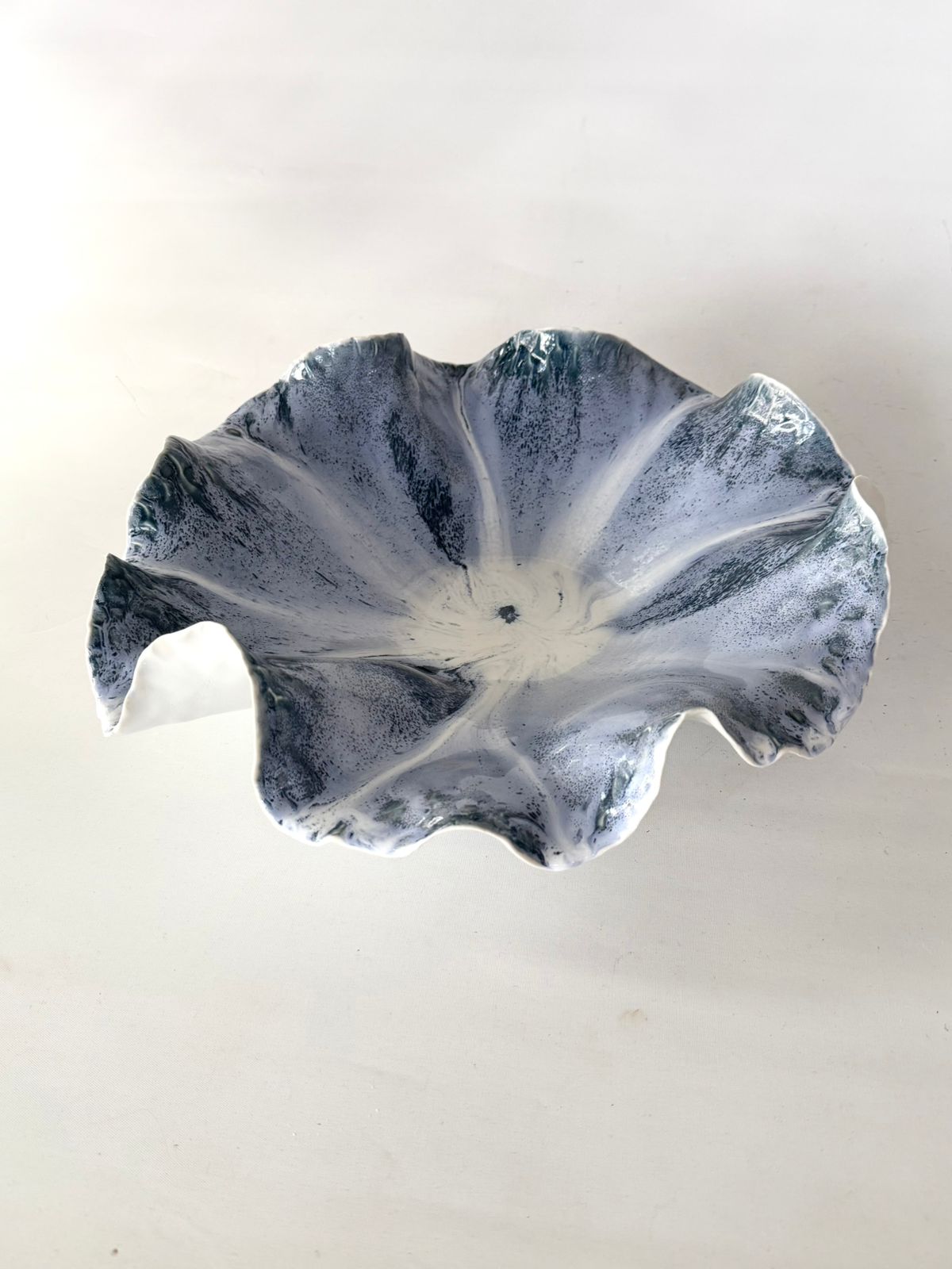 Ameba Abierta Porcelana Azul