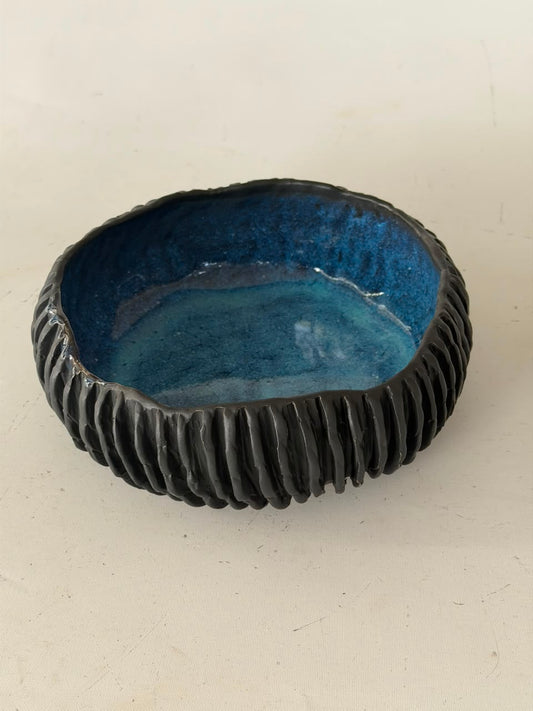 Fuente negra azul 20 cm